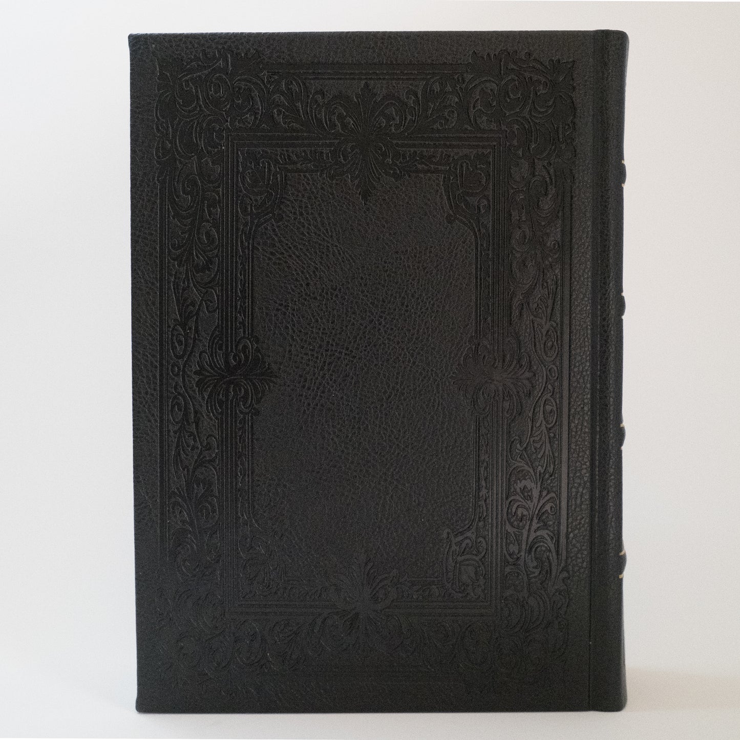 Victorian Style KJV Bible- Biblia Victoria