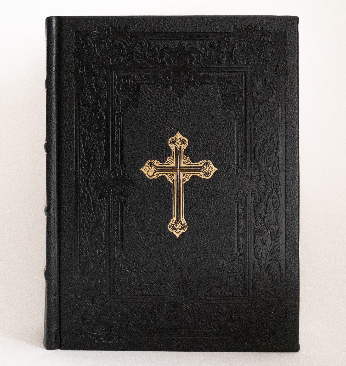 Victorian Style KJV Bible- Biblia Victoria